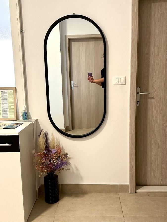 Apartman Nela Apartment Kaštel Sućurac Екстериор снимка