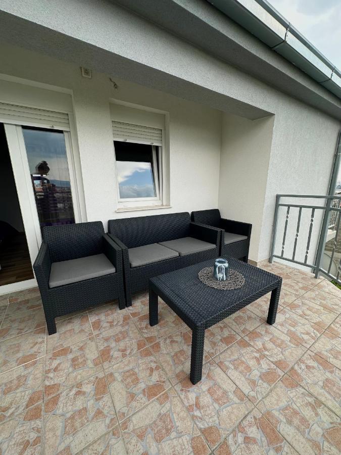 Apartman Nela Apartment Kaštel Sućurac Екстериор снимка